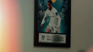 Junior Firpo — Leeds vs Leicester — film by NARU